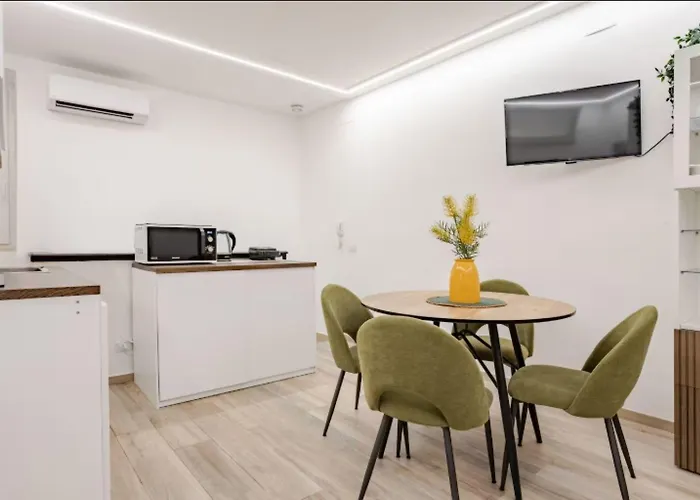 Urbanflat Termini 아파트 *